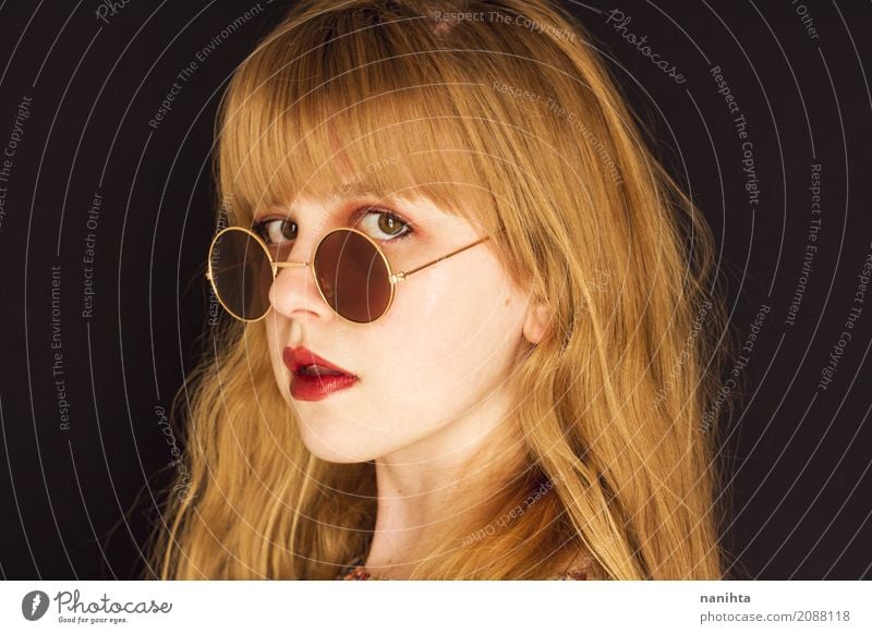 Young blonde woman with circle sunglasses Elegant Style Beautiful Skin Face Lipstick Human being Feminine Young woman Youth (Young adults) 1 18 - 30 years