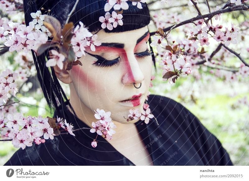 Young woman wearing geisha make up Style Exotic Beautiful Skin Face Make-up Wellness Harmonious Human being Feminine Youth (Young adults) 1 18 - 30 years Adults