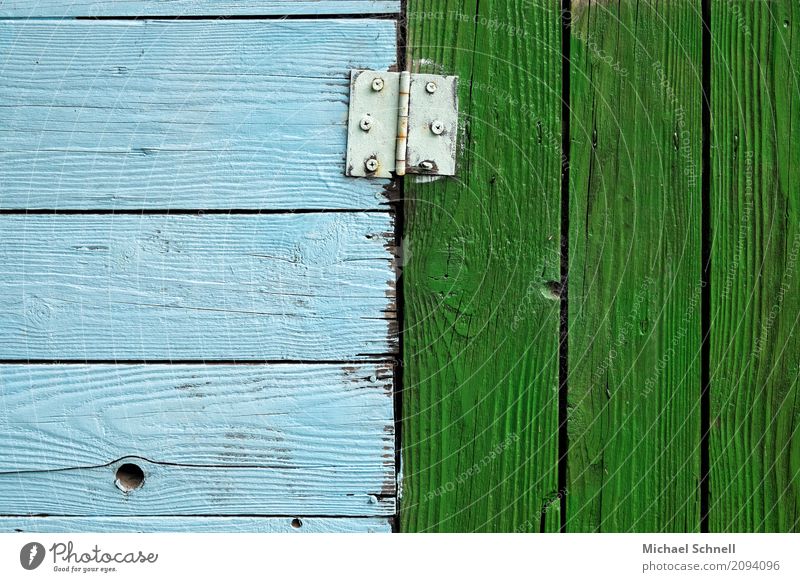 Hinge and hiwood paints on an arbour hut Gardenhouse door Metal Authentic Simple natural Blue green Sympathy Together Attachment Competition Difference