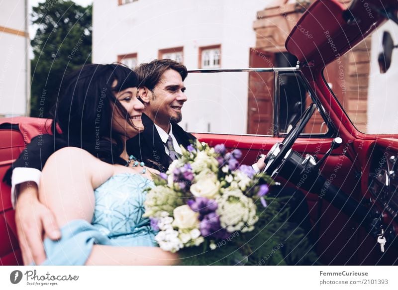 Love is in the air (65) Masculine Feminine Woman Adults Man 2 Human being 18 - 30 years Youth (Young adults) 30 - 45 years Happy Vintage car Red Motoring