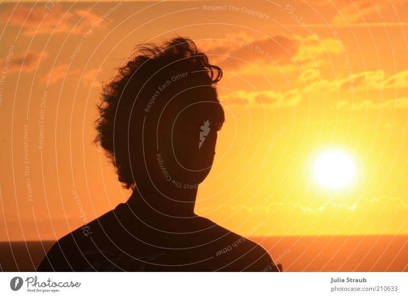 soleil Human being Masculine Man Adults Head Hair and hairstyles Back 1 18 - 30 years Youth (Young adults) Clouds Horizon Sunrise Sunset Sunlight Summer