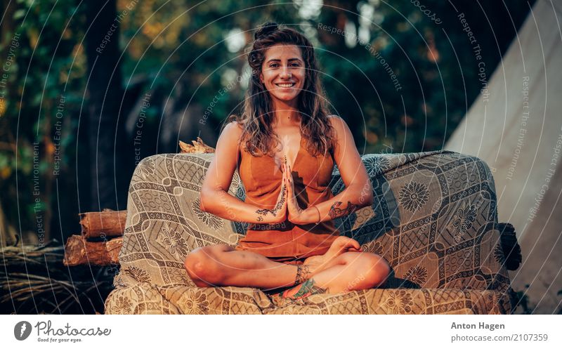 Namaste Athletic Harmonious Meditation Vacation & Travel Adventure Summer Sun Yoga Feminine Young woman Youth (Young adults) 1 Human being 18 - 30 years Adults