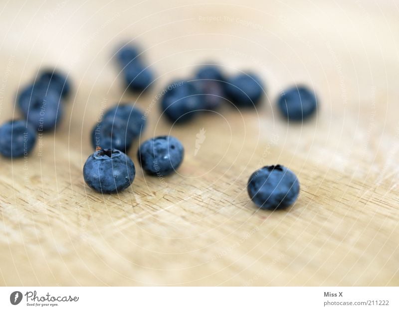 heathland Food Fruit Nutrition Organic produce Vegetarian diet Diet Fresh Healthy Small Delicious Round Sweet Blue Blueberry Berries Healthy Eating Colour photo