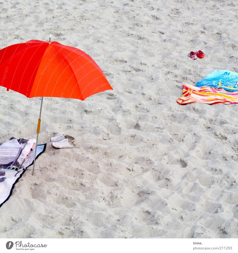 beach weed Vacation & Travel Summer Beach Sand Footwear Red Umbrellas & Shades Sunshade bath sheet Towel Blanket bathing things Swimwear Weather protection