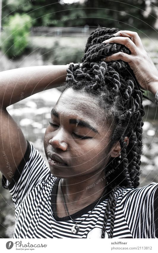 Young dark skinned woman with dreadlocks Human being Feminine Young woman Youth (Young adults) Woman Adults Head Hair and hairstyles 1 pretty Dreadlocks Afro