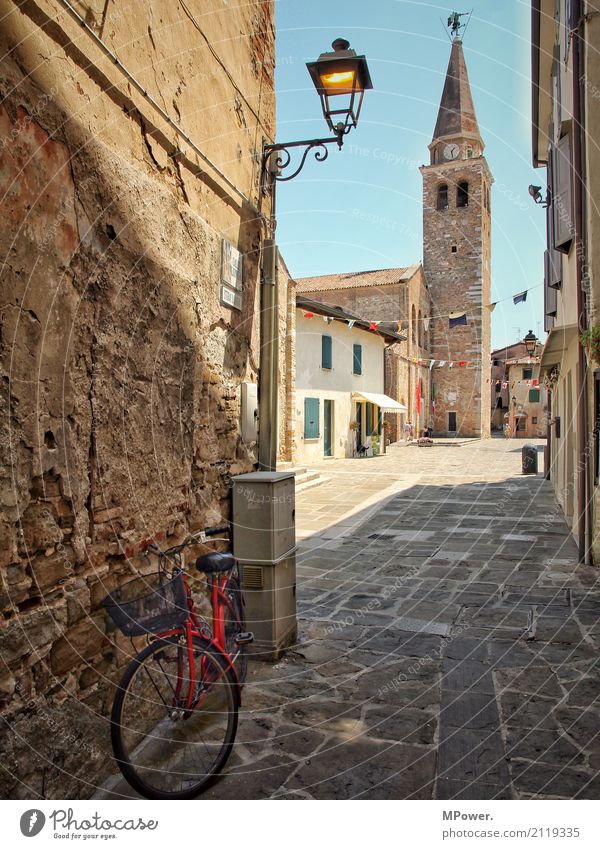 Italian village Village Deserted House (Residential Structure) Church Dome Manmade structures Building Wall (barrier) Wall (building) Tourist Attraction