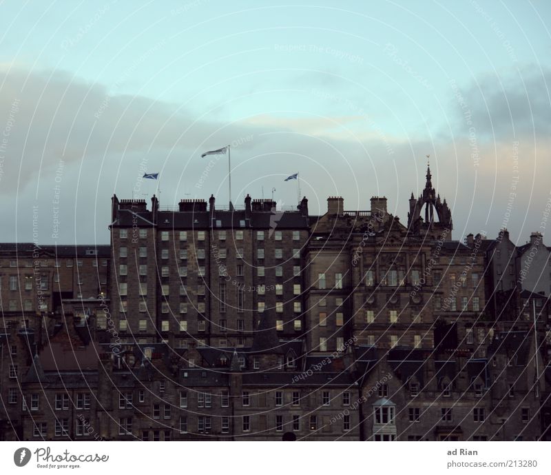 Above the rooftops of Scotland Edinburgh Old town Skyline House (Residential Structure) Wall (barrier) Wall (building) Colour photo Exterior shot Long shot