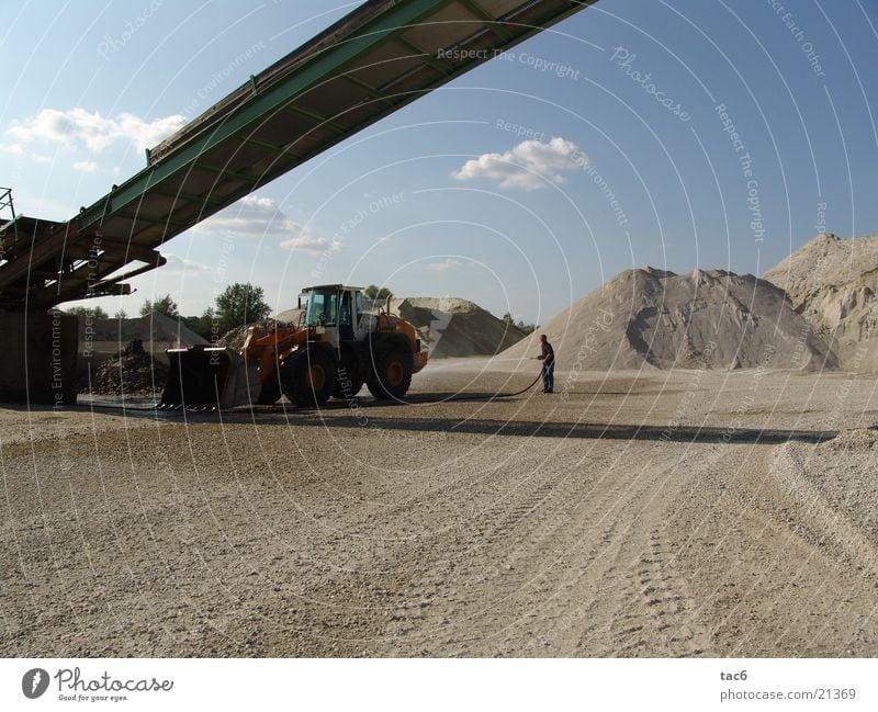 gravel plant Gravel Wheel loader Conveyor belt Dust Kiesberg Industry Sand Tracks