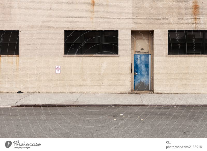 no parking any time New York City USA Town Deserted Industrial plant Factory Building Architecture Wall (barrier) Wall (building) Facade Window Door Transport