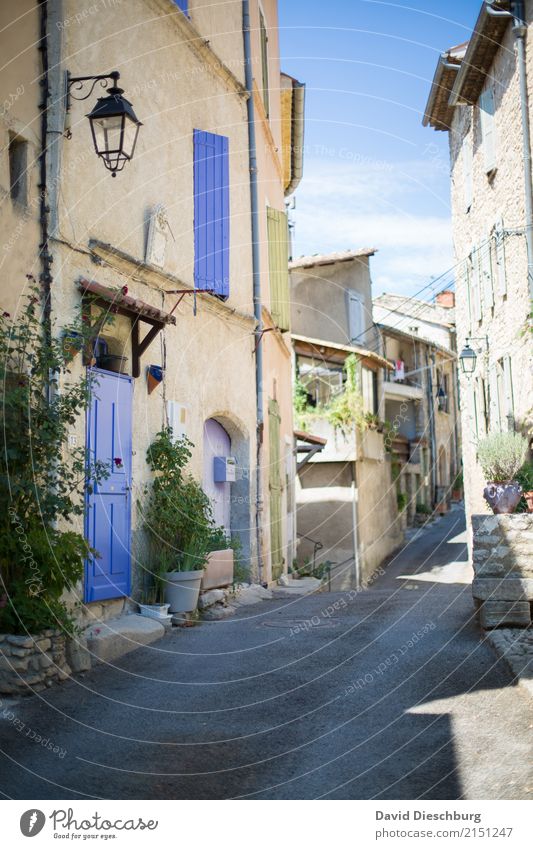Provence Vacation & Travel Tourism Sightseeing City trip Summer vacation Village Small Town Downtown House (Residential Structure) Detached house Wall (barrier)