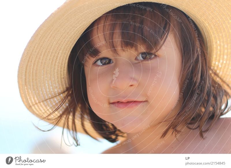 Girl with a straw hat 1 Lifestyle Luxury Elegant Style Beautiful Mother's Day Parenting Education Human being Child Baby Parents Adults Brothers and sisters