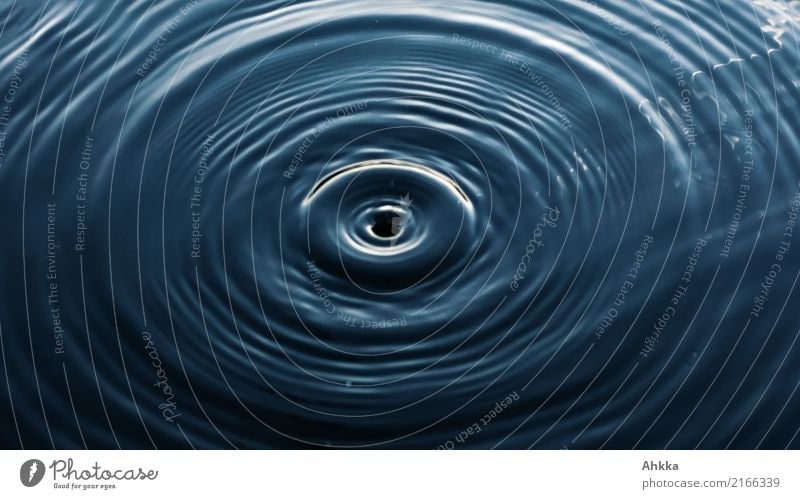 Black hole in the water Elements Water Infinity Cold Wet Round Blue Sadness Concern Grief Death Lovesickness Fear Stress Eternity Fairness Concentrate Power