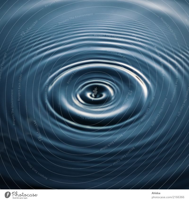Concentric circles, water, harmony, symmetry, round Wellness Harmonious Well-being Senses Relaxation Calm Meditation Elements Water Line Circle Swing Dark