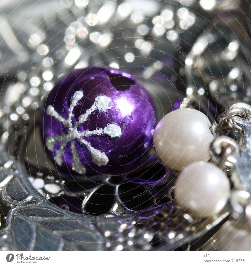 Christmas Ornaments Steel Sphere Elegant Brash Earring Pearl Jewelry box Christmas & Advent Ice crystal Glittering Jewellery Violet Silver Bell Colour photo