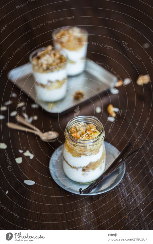 Apple cream with crumble Dessert Candy Cream Nutrition Glass Delicious Sweet Colour photo Interior shot Deserted Day Shallow depth of field