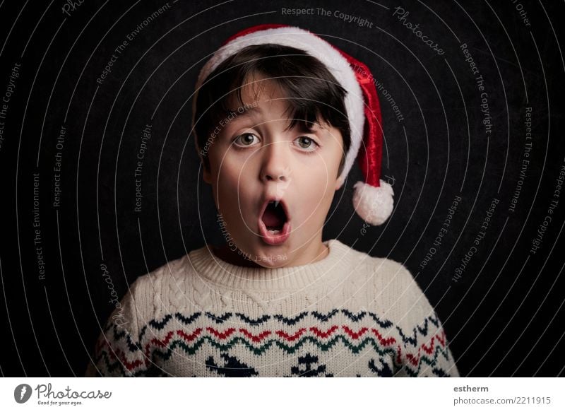 surprised child on christmas Lifestyle Vacation & Travel Winter Party Event Feasts & Celebrations Christmas & Advent New Year's Eve Human being Masculine Child