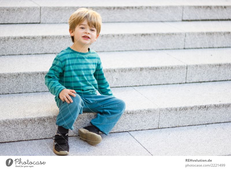 Child sitting on a staircase Toddler Boy (child) 3 - 8 years Infancy Sit Authentic Friendliness Stairs Town Curiosity naturally Interest Contentment