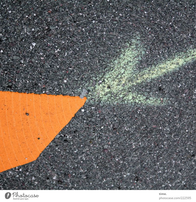 HH10.2 | Street Love Signs and labeling Arrow Point Orange Chalk Asphalt Encounter Clue Objective Function Information Difference Colour photo Subdued colour