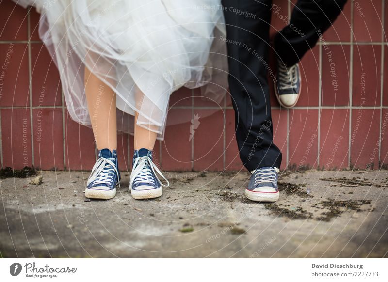 Wedding with Chucks Masculine Feminine Couple 2 Human being Anticipation Trust Safety Safety (feeling of) Agreed Sympathy Together Love Infatuation Loyalty