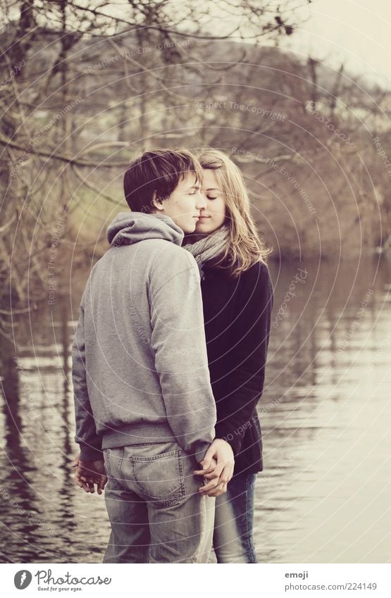 savour Masculine Feminine Young woman Youth (Young adults) Young man Couple 2 Human being 18 - 30 years Adults Nature Autumn Lake To enjoy Beautiful Hold hands