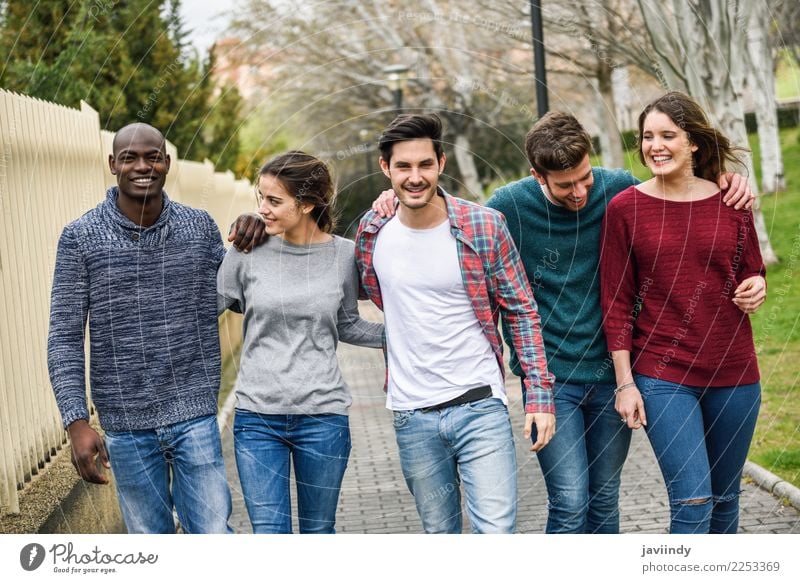 Group of multi-ethnic young people walking together Lifestyle Joy Happy Academic studies Human being Young woman Youth (Young adults) Young man Woman Adults Man