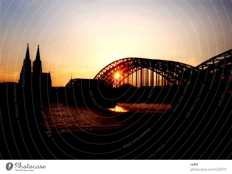 Cologne Sunset 2003 Vantage point Bridge Dome Shadow Sky Rhine Colour