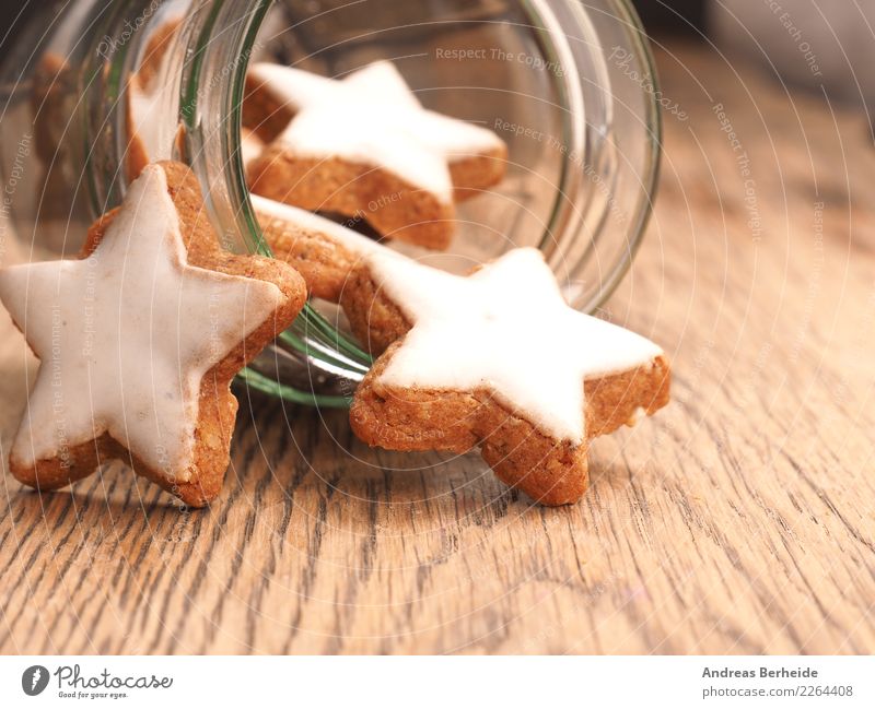 cinnamon stars Dough Baked goods Candy Glass Feasts & Celebrations Christmas & Advent Delicious Sweet baked cooking wood healthy brown floor Gourmet preparation