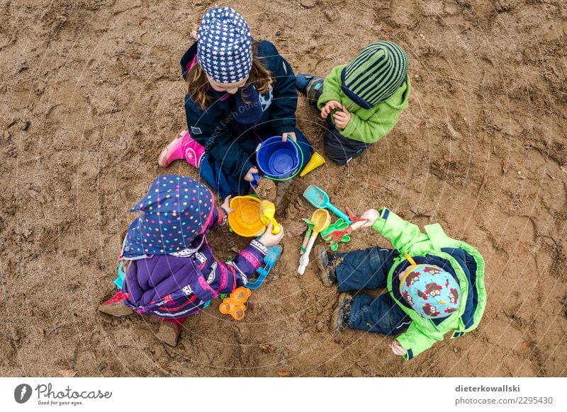 sandbox friends Playing Children's game Human being Toddler Girl Young woman Youth (Young adults) Brothers and sisters Sister Family & Relations Friendship