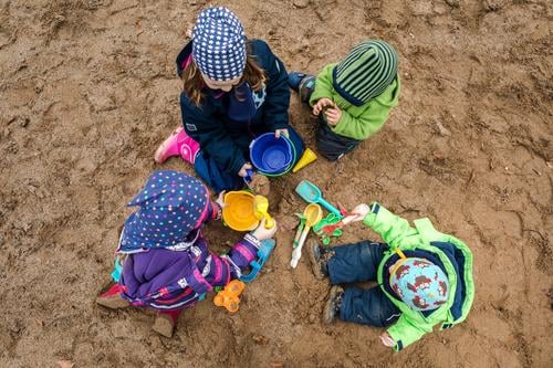 sandbox friends Playing Children's game Human being Toddler Girl Young woman Youth (Young adults) Brothers and sisters Sister Family & Relations Friendship