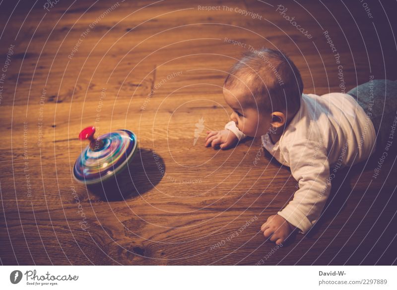 spinning top Healthy Life Contentment Senses Relaxation Playing Parenting Human being Child Baby Toddler Infancy 1 0 - 12 months Art Observe Interest Surprise