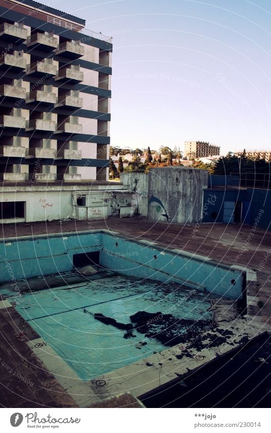 pool party. Building Broken Portugal Lagos Vacation destination Swimming pool Open-air swimming pool Derelict Decline Hotel Hotel pool Ruin High-rise