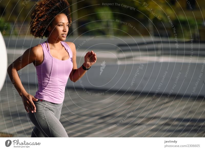 Black woman, afro hairstyle, running outdoors Lifestyle Hair and hairstyles Wellness Leisure and hobbies Sports Jogging Human being Young woman