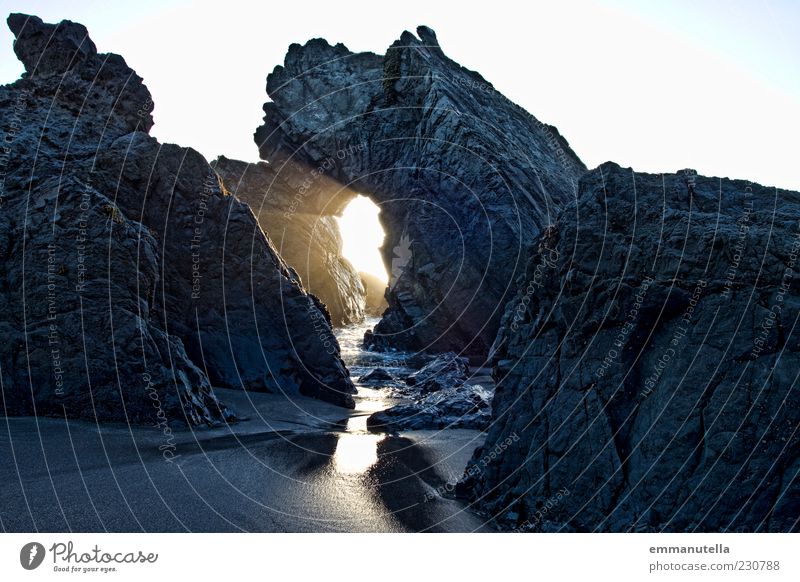 Oregon Coast Nature Elements Earth Sand Water Rock Beach Ocean Pacific Ocean USA Dome Sign Happy Might To console Fear Sadness Shaft of light Colour photo
