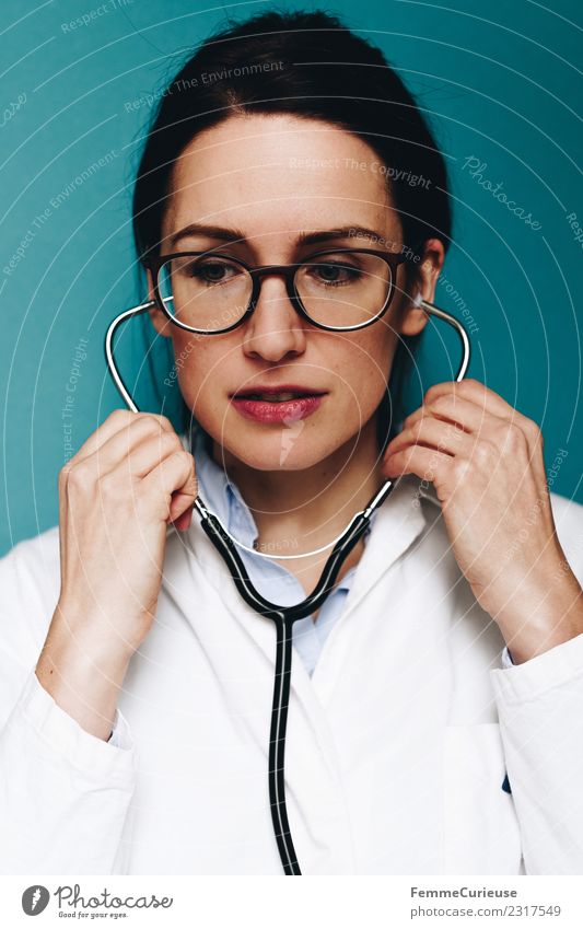 Female doctor with her stethoscope Work and employment Doctor Feminine Young woman Youth (Young adults) Woman Adults 1 Human being 18 - 30 years 30 - 45 years