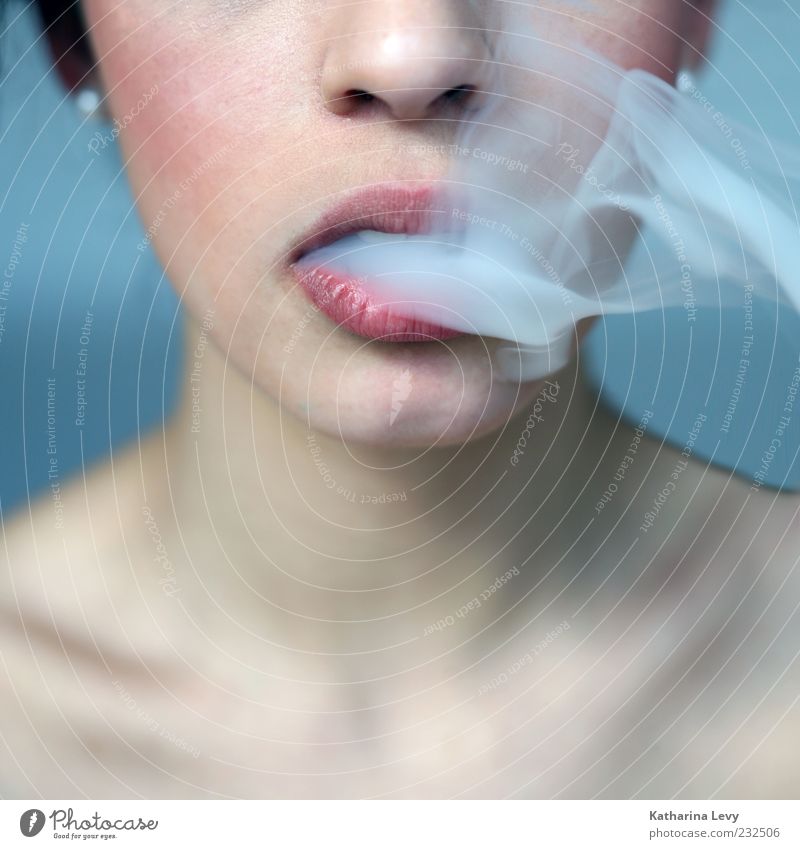 smoke II Lifestyle Beautiful Illness Smoking Intoxicant Human being Feminine Woman Adults Face Mouth 1 18 - 30 years Youth (Young adults) To enjoy Authentic