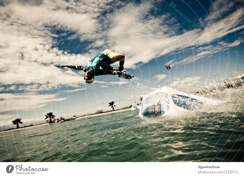 tantrum Joy Sports Aquatics Sportsperson Human being Masculine Young man Youth (Young adults) 1 Water Sky Clouds Flying Jump Movement Colour photo Exterior shot