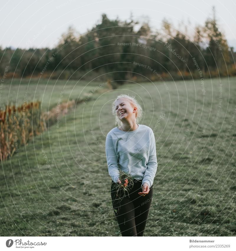 Grass makes you happy ;) Feminine Girl Young woman Youth (Young adults) 1 Human being 8 - 13 years Child Infancy 13 - 18 years Nature Plant Meadow Field Forest