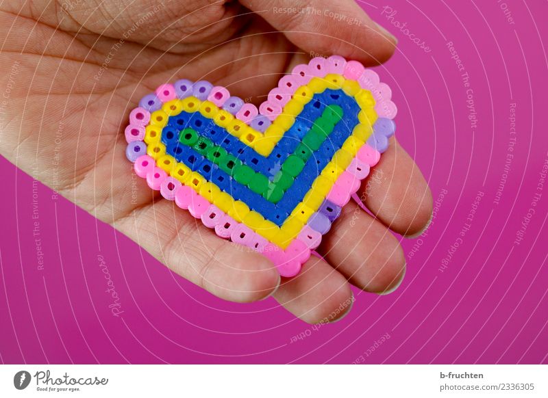 Heart made of beads Hand Fingers 30 - 45 years Adults Plastic Sign To hold on Happiness Pink Sympathy Friendship Love Heart-shaped Indicate Pattern Attachment