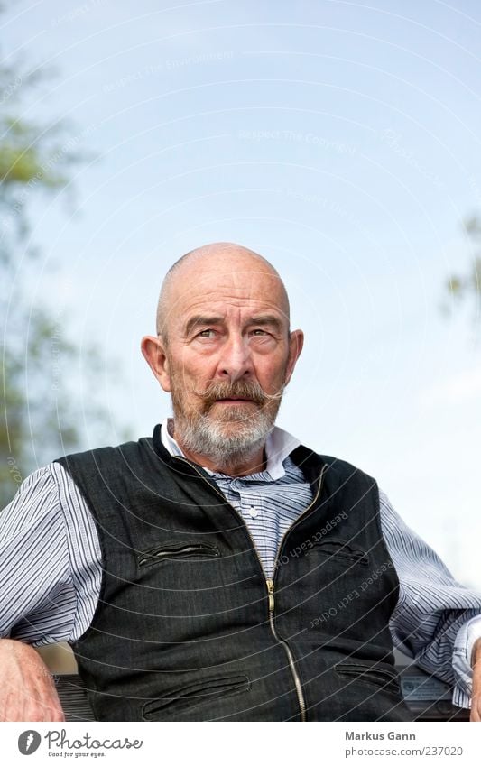 senior Human being Masculine Man Adults Senior citizen 1 60 years and older Looking Sit Old Generation Facial hair Vest Black Sky Colour photo Exterior shot