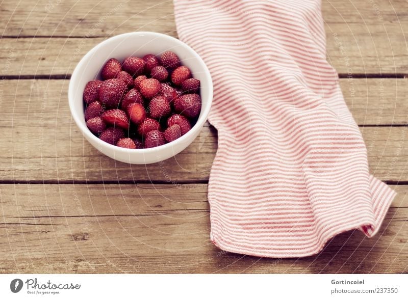fruits Food Fruit Nutrition Organic produce Vegetarian diet Bowl Red Food photograph Strawberry Wooden table Dish towel Healthy Fruity Colour photo