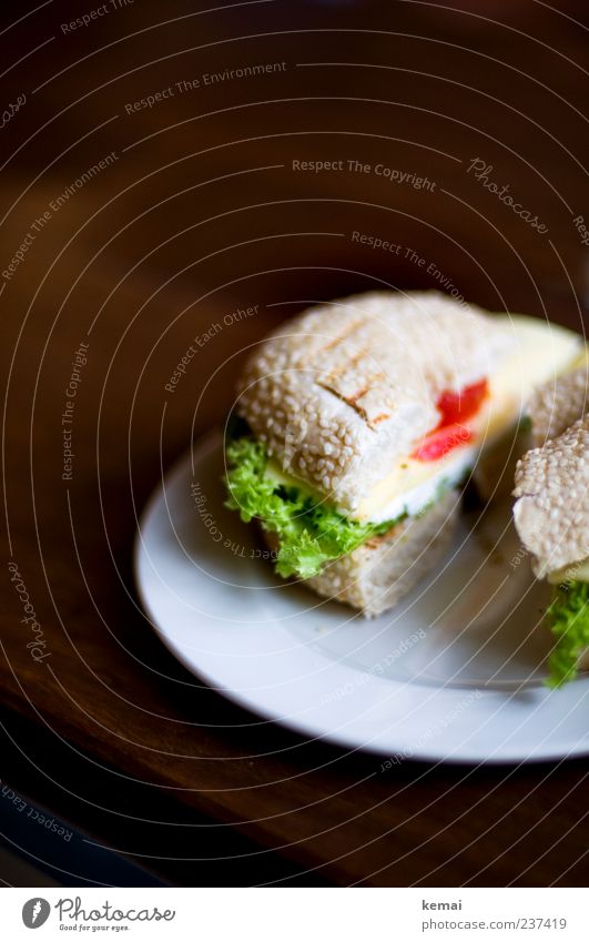 midnight snack Food Cheese Vegetable Lettuce Salad Bread Roll Bagel Nutrition Lunch Vegetarian diet Slow food Americas Salad leaf Plate Delicious Appetite
