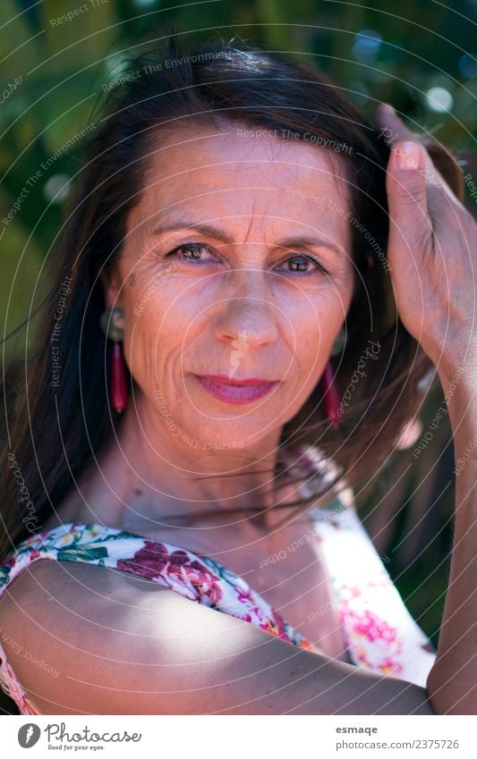 beautiful woman with wrinkles Lifestyle Beautiful Face Human being Feminine Woman Adults 45 - 60 years Plant Happiness Fresh Healthy Uniqueness Cute