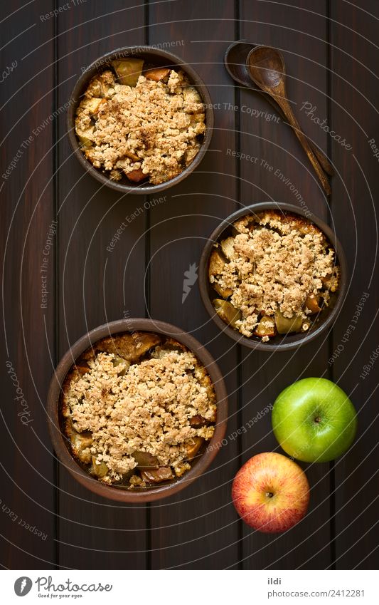 Baked Apple Crumble Fruit Dessert Fresh crumble Crisp cobbler sweet food Dish Meal Snack Crust Baking Home-made oat oatmeal Rolled crumbly Sugar Crunchy Rustic