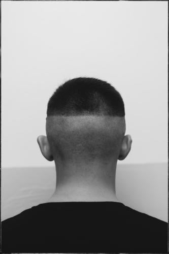 the back of the young man's head Human being Masculine Young man Youth (Young adults) Man Adults Body Skin Hair and hairstyles 1 18 - 30 years Youth culture