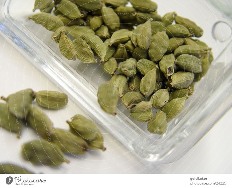 cardamom Food Herbs and spices Nutrition Asian Food Exotic Tin Healthy Delicious Sweet Green Cardamom Seed Supply Odor Sense of taste Food photograph