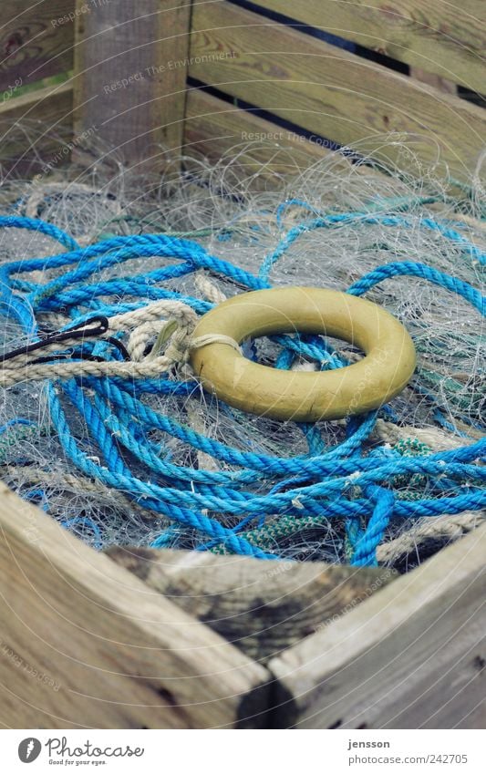 The Ring Workplace Plastic Knot Net Blue Yellow Chaos Muddled Rope String Circle Fishing net Fishery Crate Wood Wooden box Fishing line Untidy Nylon cord