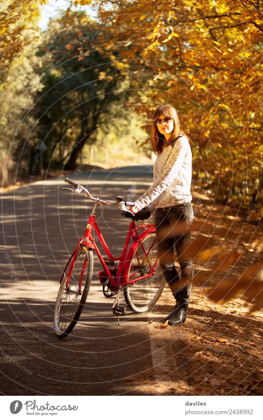 Woman posing with a classic vintage bike in a rural road. Lifestyle Vacation & Travel Trip Sports Human being Young woman Youth (Young adults) Adults 1