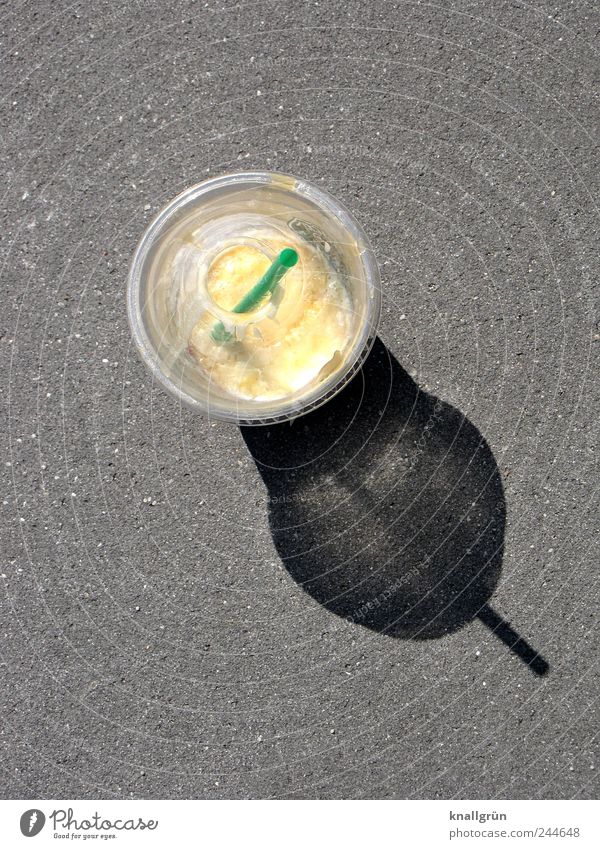 12 noon Food Dairy Products Dessert Nutrition Mug Straw Plastic cup Delicious Yellow Gray Green To enjoy Full Colour photo Exterior shot Deserted Copy Space top