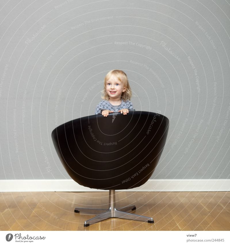 Be Happy Interior design Furniture Armchair Child Toddler Girl Infancy 1 Human being 1 - 3 years Leather Utilize Rotate Smiling Laughter Make Playing Dream