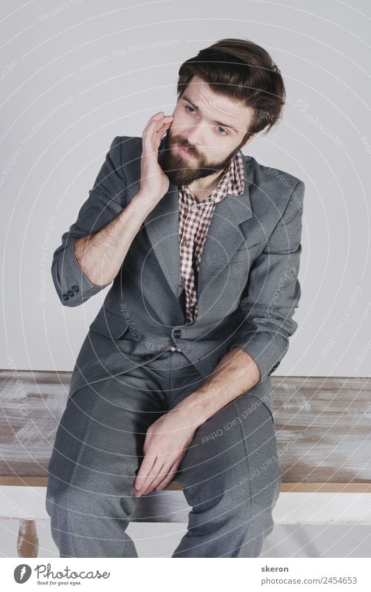 bearded guy in a retro jacket Lifestyle Luxury Leisure and hobbies Masculine Man Adults Youth (Young adults) 1 Human being 18 - 30 years Actor Culture